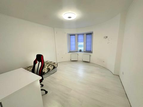 квартира за адресою Довженка вул., 14