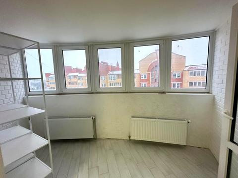 квартира за адресою Довженка вул., 14