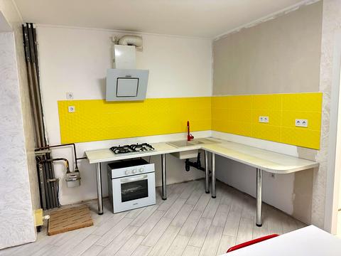 квартира за адресою Довженка вул., 14