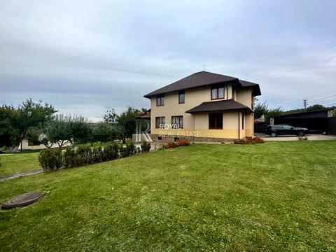 дом по адресу Леси Украінки