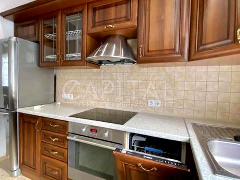 будинок за адресою Київ, Уласа Самчука вул. (Столєтова), 39