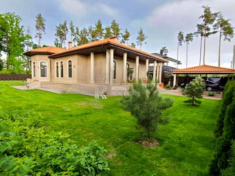 будинок за адресою Янтарна вул., 1