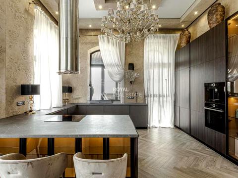 будинок за адресою Янтарна вул., 1