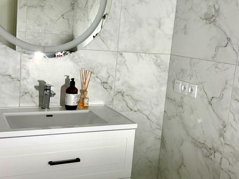 будинок за адресою Олекси Новаківського вул.