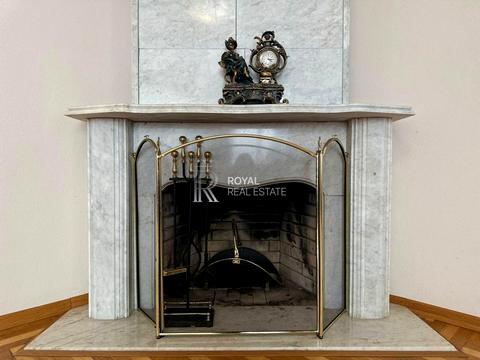 будинок за адресою Молодіжна