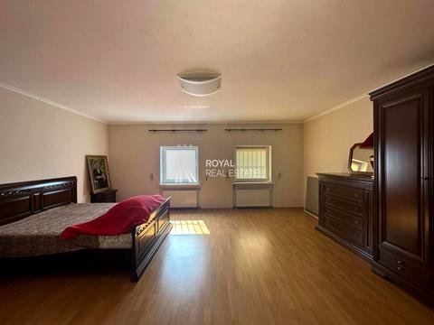 будинок за адресою Молодіжна