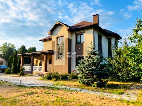 дом по адресу Центральна