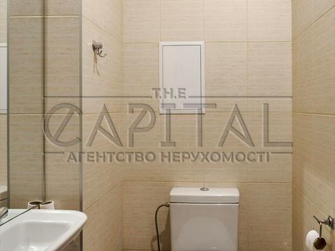 комерційна за адресою Старонаводницька вул., 6-Б