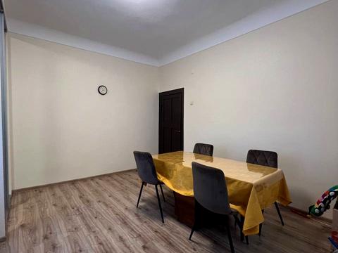 квартира за адресою 128-ї Бригади Тероборони вул. (Курчатова), 4