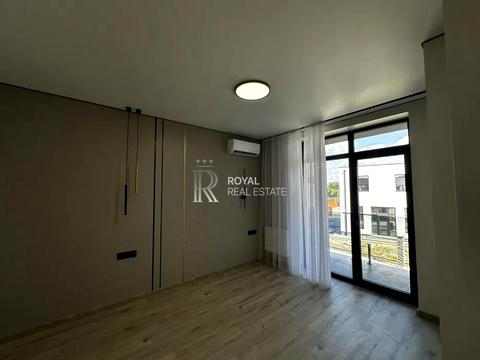 дом по адресу 52-га Садова вул.