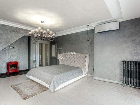 будинок за адресою Центральна