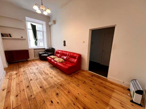 квартира по адресу Владимирская ул., 18