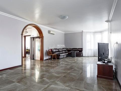 дом по адресу Петропавловская ул.