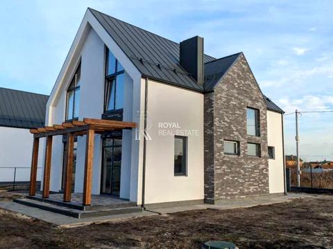 дом по адресу Набережна