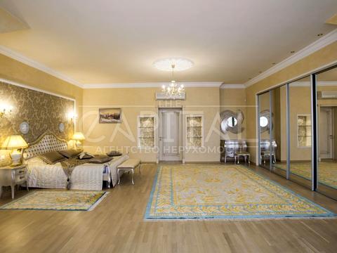 будинок за адресою Парникова вул.