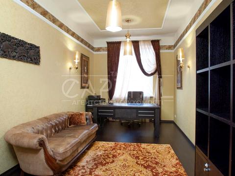 будинок за адресою Парникова вул.