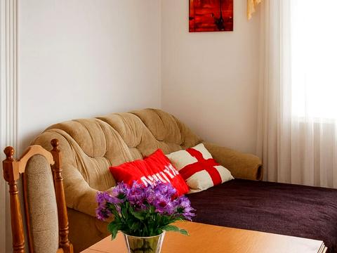 квартира за адресою Алли Горської вул., 3