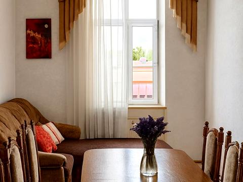 квартира за адресою Алли Горської вул., 3