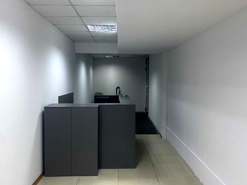 комерційна за адресою Жилянська вул., 104/24