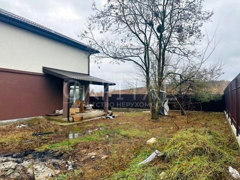 будинок за адресою Лозова