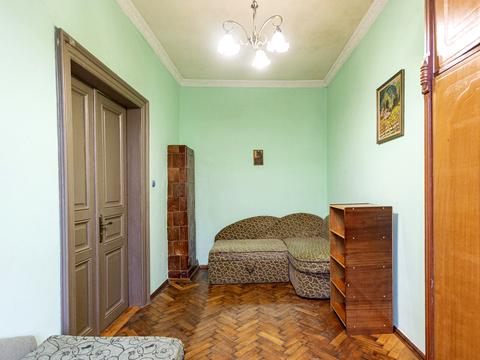 квартира за адресою Шептицьких вул., 37