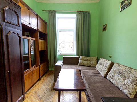 квартира за адресою Шептицьких вул., 37