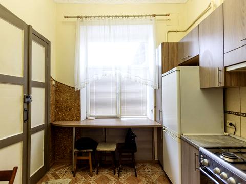 квартира за адресою Шептицьких вул., 37