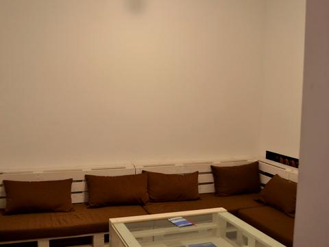 комерційна за адресою Микільсько-Слобідська вул., 6