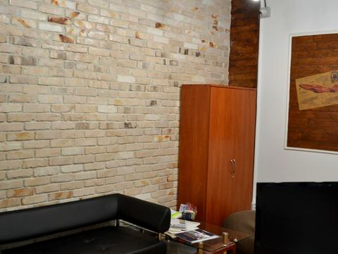 комерційна за адресою Микільсько-Слобідська вул., 6