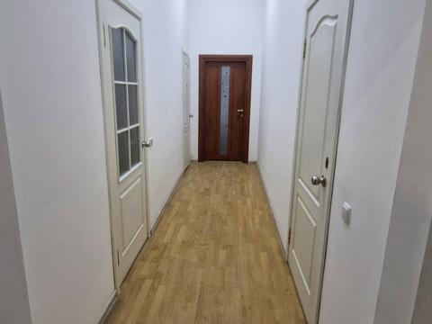 комерційна за адресою Микільсько-Слобідська вул., 6