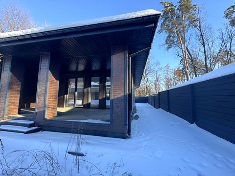 дом по адресу Евгения Коновальца ул.