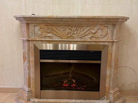 квартира за адресою Євгена Коновальця вул. (Щорса), 32-Б