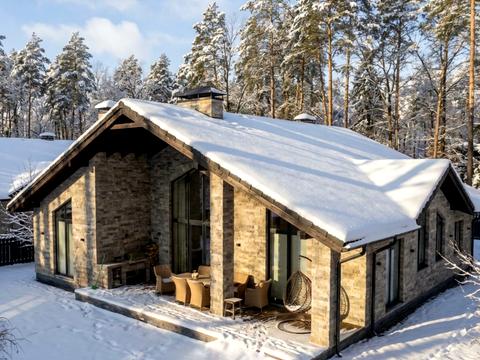 дом по адресу Евгения Коновальца ул., 49