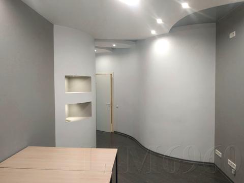 комерційна за адресою Володимира Івасюка просп. (Героїв Сталінграду), 4