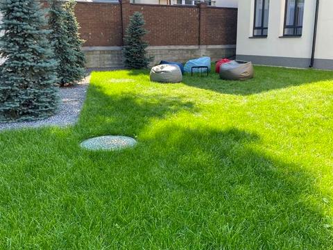 комерційна за адресою Ніла Армстронга вул. (Казакова), 23