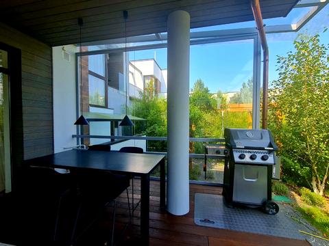 будинок за адресою Богдана Хмельницького вул.