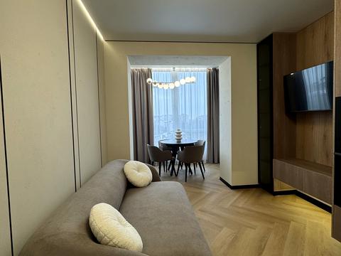 квартира по адресу Черновола ул., 123