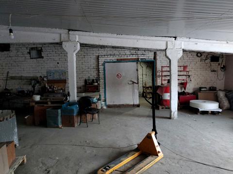 коммерческая по адресу Жовтнева, 23