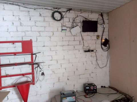 коммерческая по адресу Жовтнева, 23