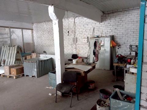 коммерческая по адресу Жовтнева, 23