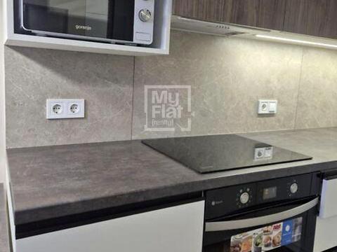 квартира за адресою Віктора Некрасова вул. (Північно-Сирецька), 8