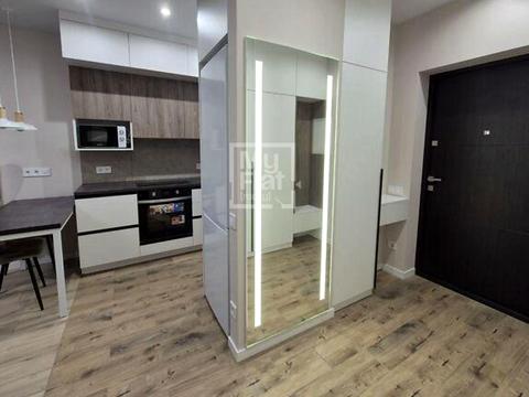 квартира за адресою Віктора Некрасова вул. (Північно-Сирецька), 8