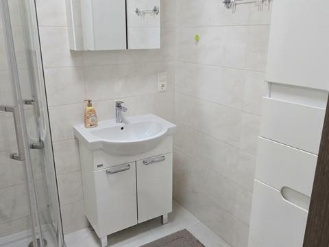 квартира за адресою Авраама Лінкольна вул. (Димитрова), 23а