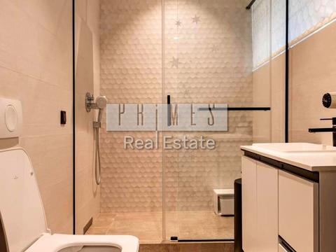 будинок за адресою Набережна вул.