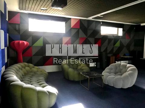 будинок за адресою Набережна вул.