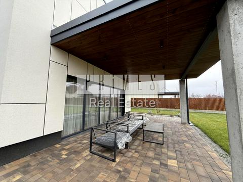 будинок за адресою с. Крушинка, Шкільна