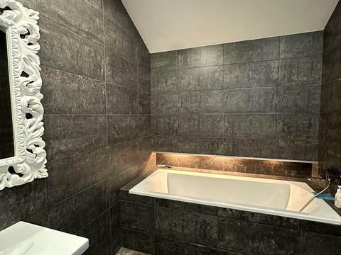 дом по адресу Игоря Сикорского, 10