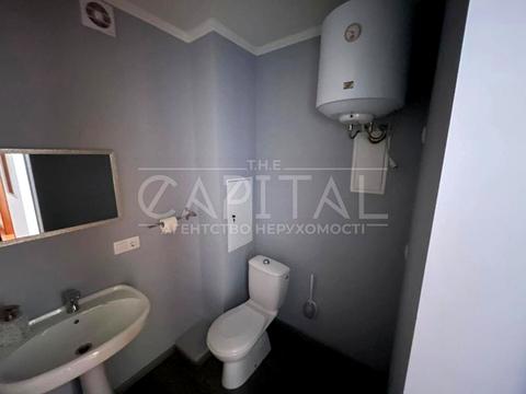 комерційна за адресою Велика Васильківська вул. (Червоноармійська), 134