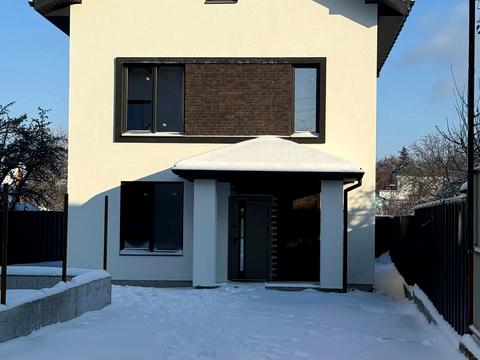 будинок за адресою Українська вул.