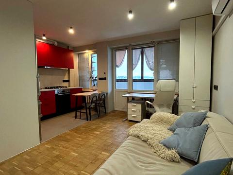 квартира за адресою Київ, Монтажників вул., 1